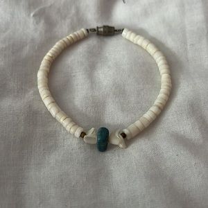 Vintage 60’s, 70’s, or 80’s anklet/ bracelet!